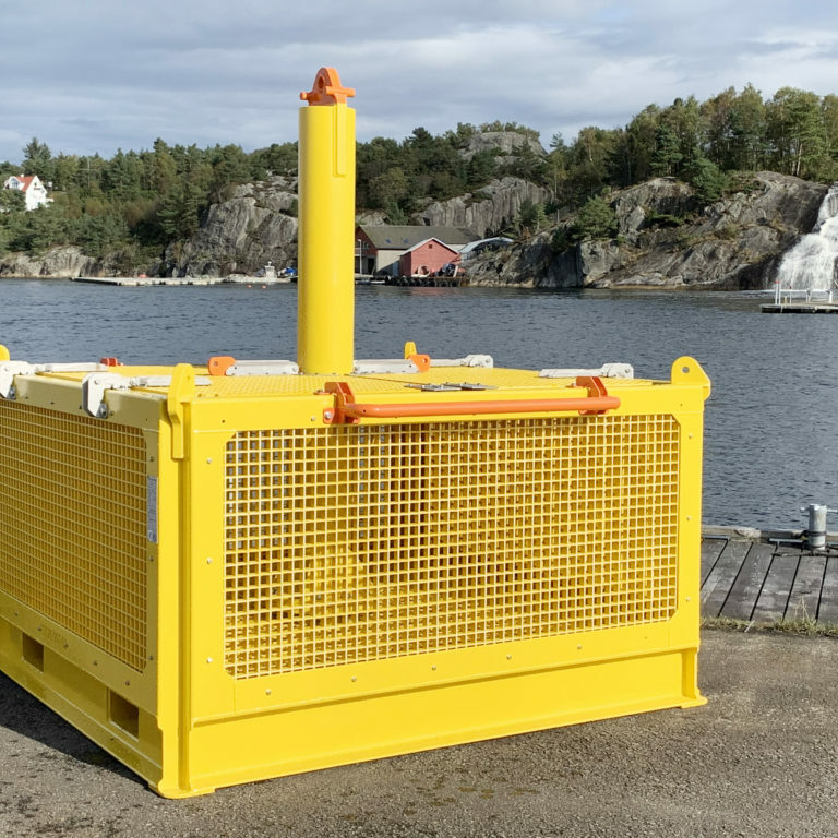 Subsea basket